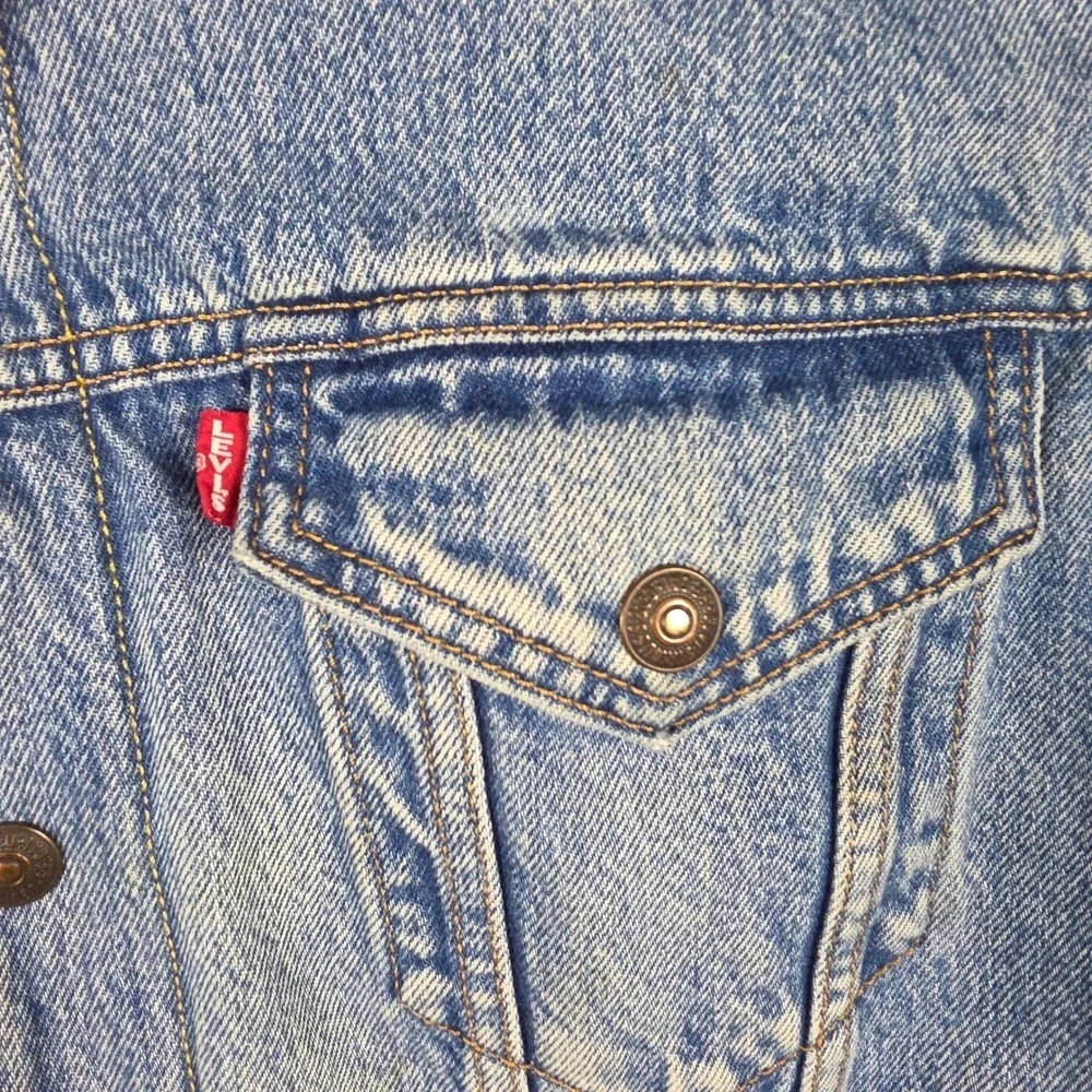 Levi's Vintage Sherpa Lined Denim Trucker Jacket Mens‎ Small Blue Jean Outerwear